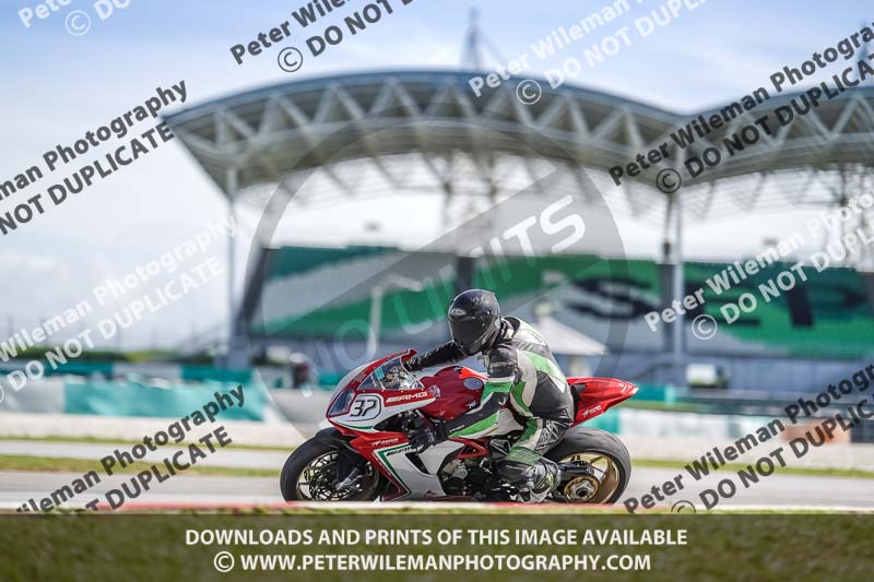 Sepang;event digital images;motorbikes;no limits;peter wileman photography;trackday;trackday digital images